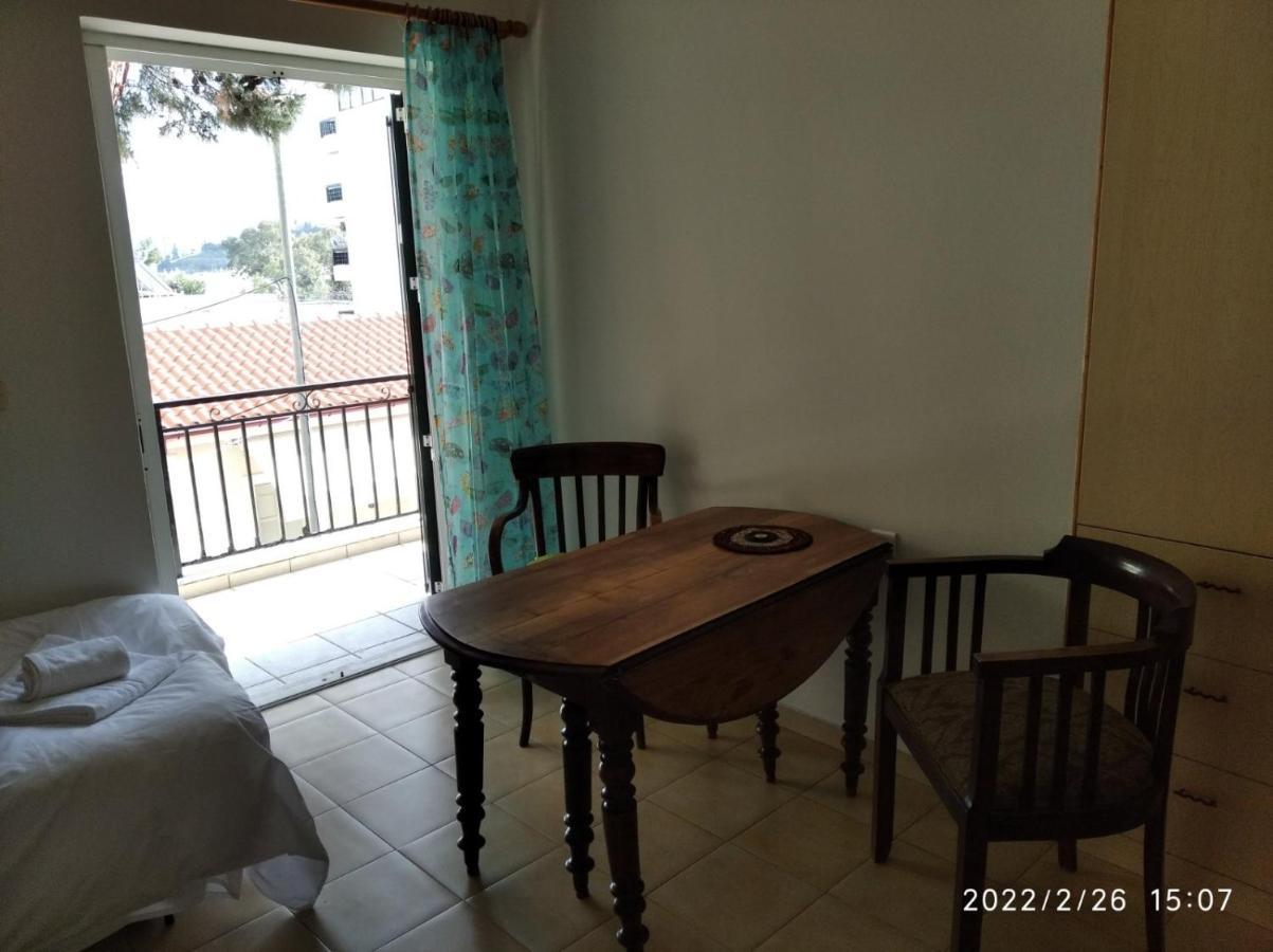 La Casita Apartment Атина Екстериор снимка